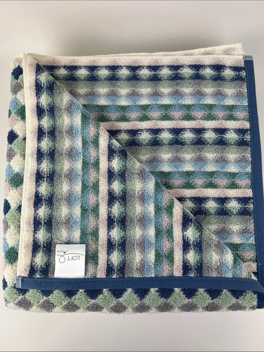 LOFT by Loftex Bath Towels Multi Color Geometric Diamond Soft Cotton 2 Pc NEW